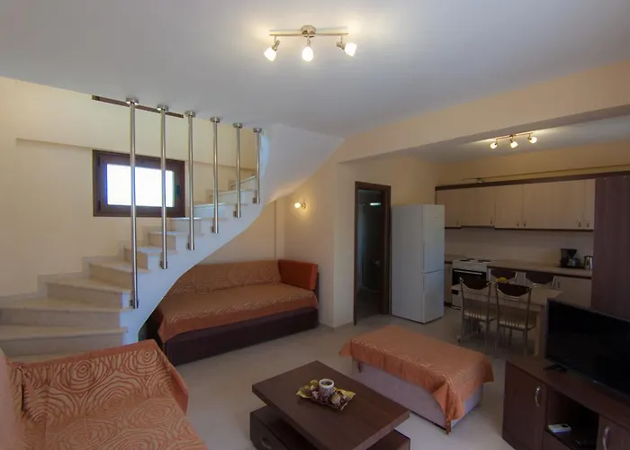 Ianthi Maisonettes