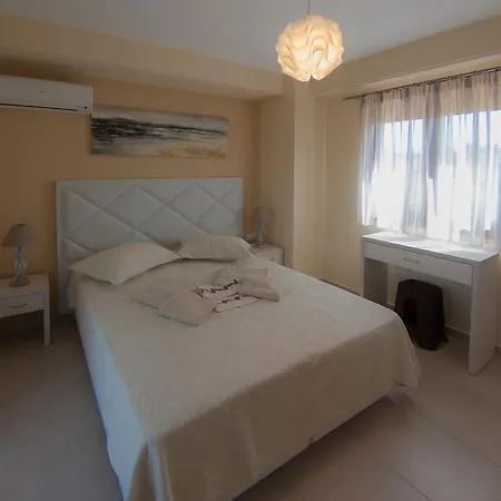 Apartamento Ianthi Maisonettes Nea Roda