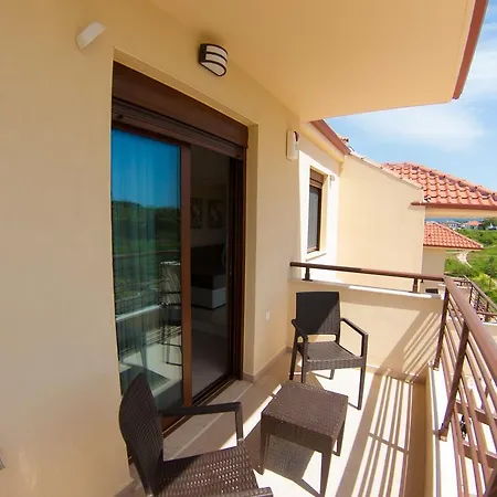 Apartment Ianthi Maisonettes *
