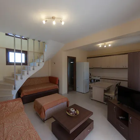 Ianthi Maisonettes Apartment *